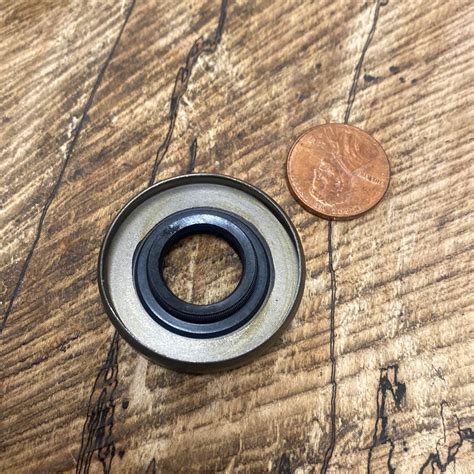 poulan pro crank seal replacement